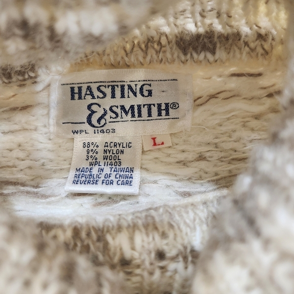 VINTAGE HASTING&SMITH Turtle Neck Sweater, White/Gray, Women's Large - Picture 8 of 8